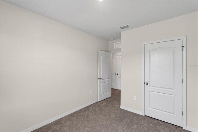 Building Photo - 2340 Penguin Blvd