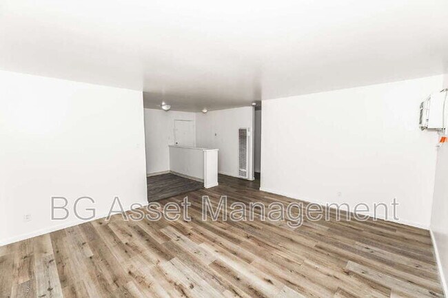 Building Photo - 459 San Marco St