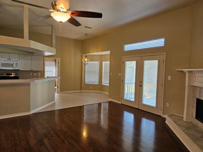 Building Photo - Available Now! No Carpet!