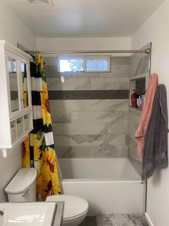 Building Photo - 1882 E Cougar Creek Dr