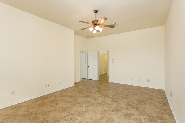 Building Photo - 9227 Mystic Falls Ln