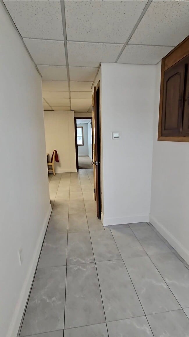 Building Photo - 157 Harry L Dr