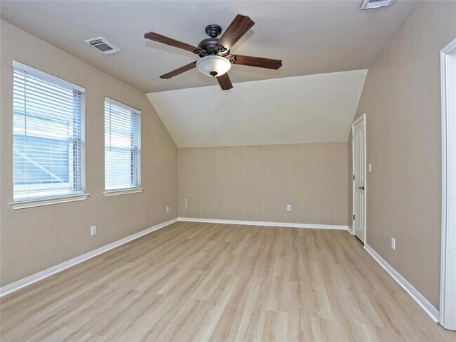 Building Photo - 15600 Prestancia Dr