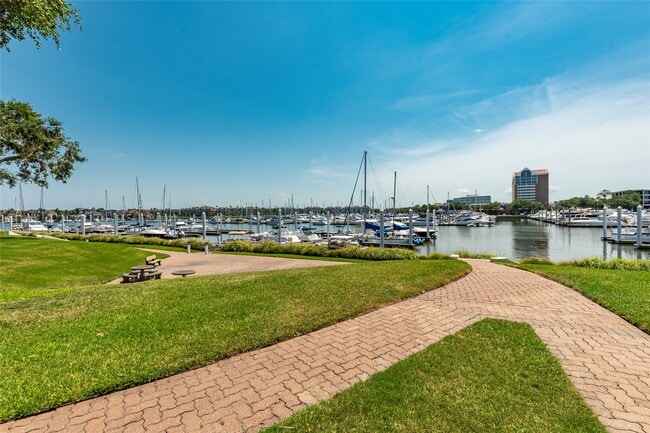 Primary Photo - 2037 Enterprise Ave