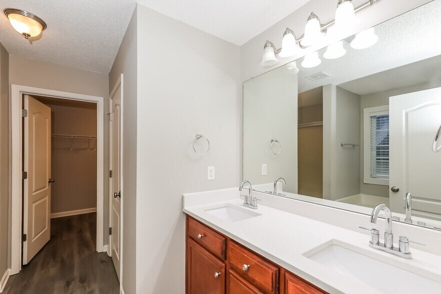 Building Photo - 859 Betsy Ross Trail