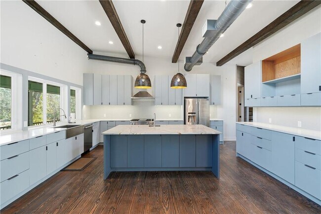 Building Photo - 5406 Old Jesup Rd