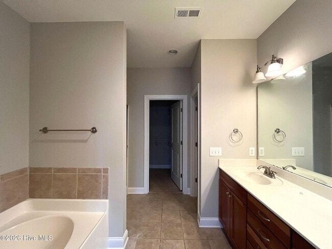 Building Photo - 18 Elk Ridge Ln