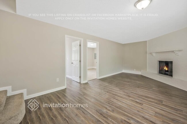 Building Photo - 533 Augusta Dr