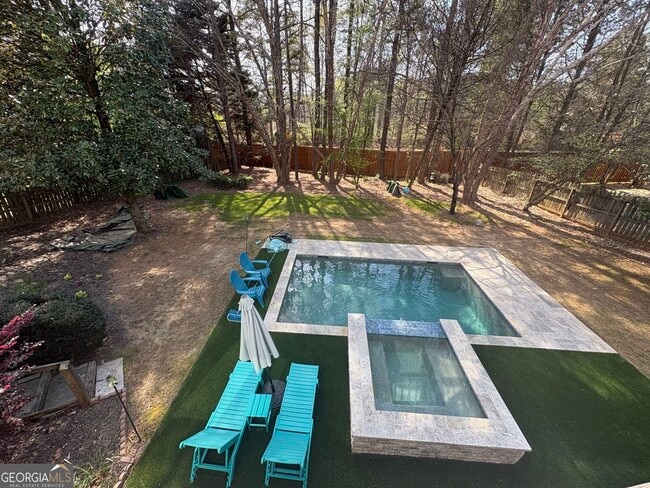 Building Photo - 2785 Shoemaker Ln