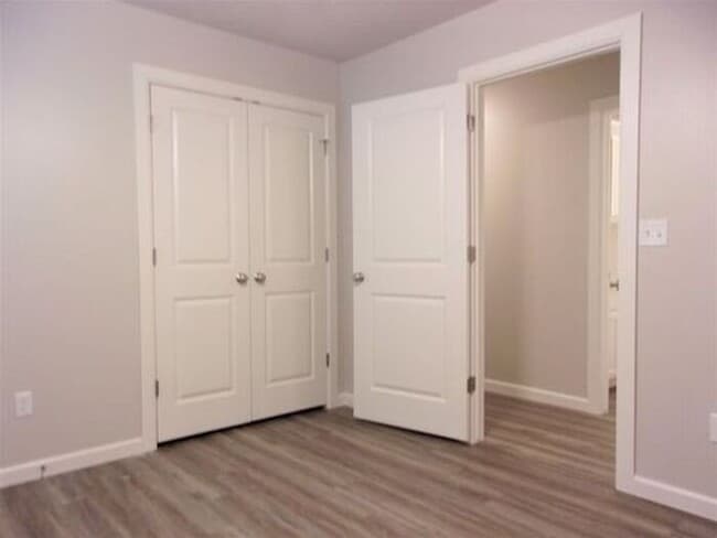 Building Photo - 3 Bed 2 Bath 2 Car Duplex in Chisholm Creek NW OKC