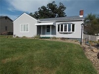 Building Photo - 511 Pearl Ave