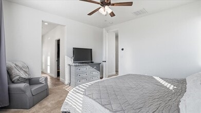Building Photo - 5120 Moonraker Ln
