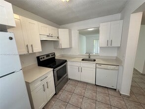 Building Photo - 8540 N Sherman Cir