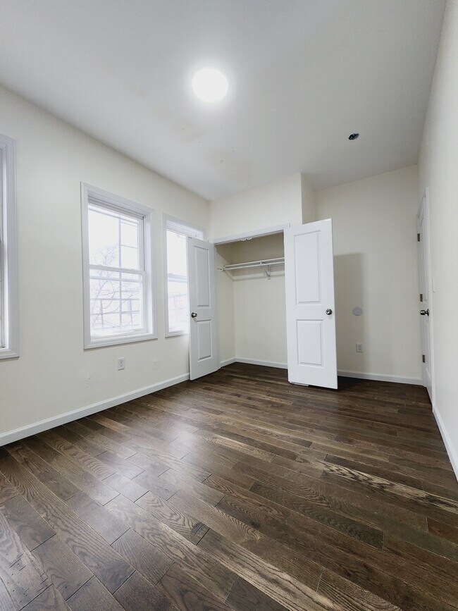 83 Oak St 2 - 77 Oak St