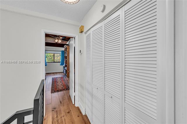 Building Photo - 7018 SW 53rd Ln