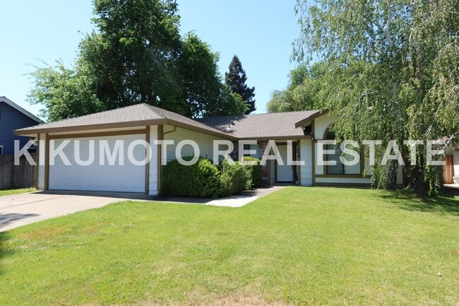 Primary Photo - 3 Bedroom, 2 Bath, 2 Car garage in the Poc...