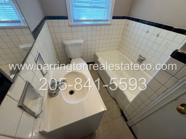 Building Photo - Birmingham/Jefferson Hills -ZERO DEPOSIT!