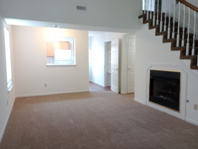 Building Photo - 3500-3502 Delmar Ct.