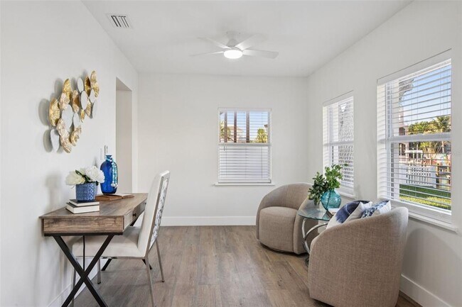 Building Photo - 1739 Bayou Grande Blvd NE