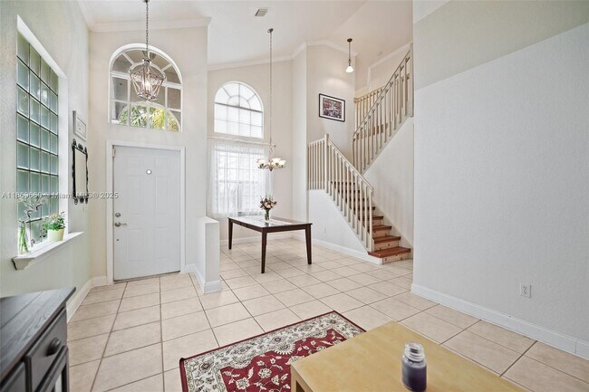 Building Photo - 15376 14th Manor