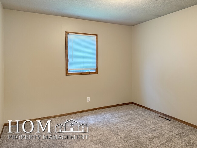 Building Photo - 31 Devonshire Pl