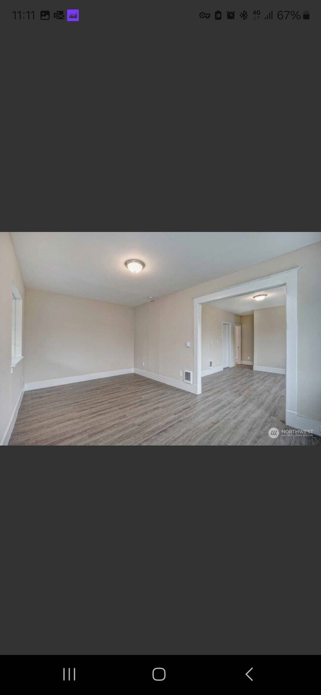 Building Photo - Yakima