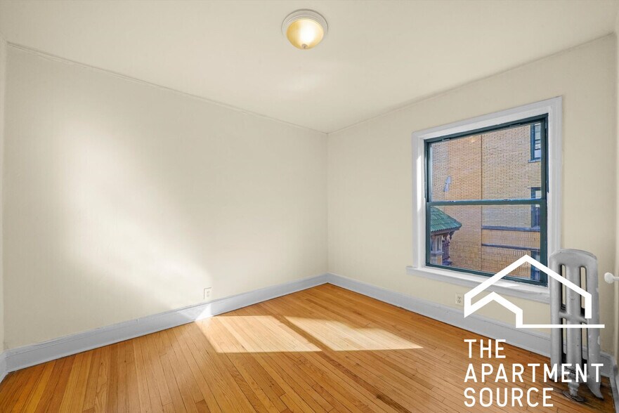 Building Photo - 2338 N Spaulding Ave