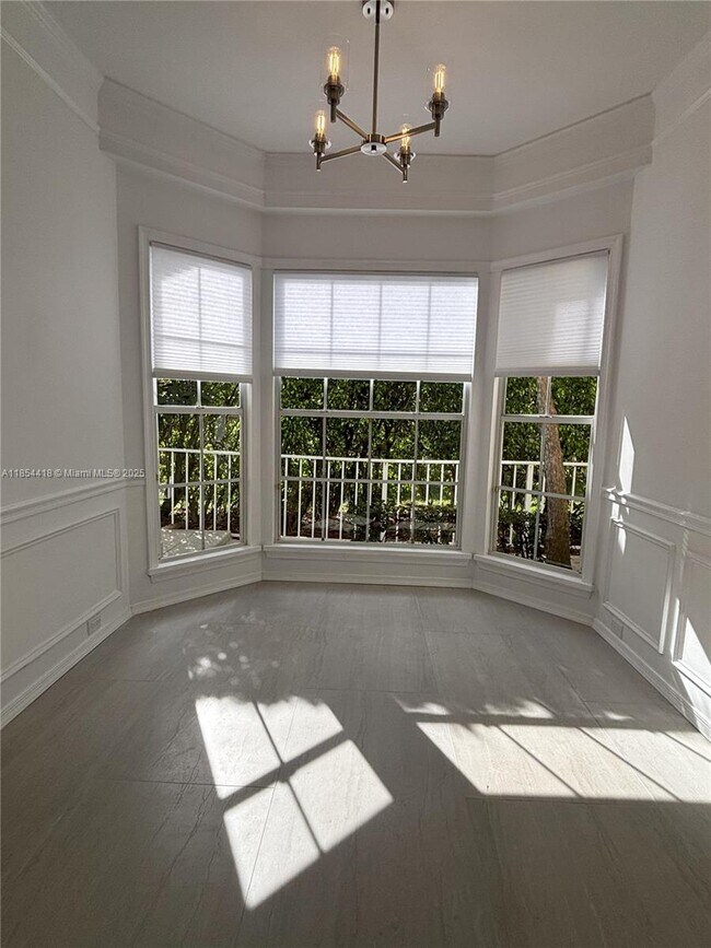 Building Photo - 5447 Grand Park Pl