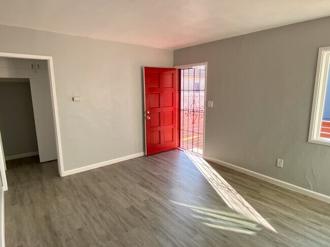 Building Photo - 4581-4585 32nd Street