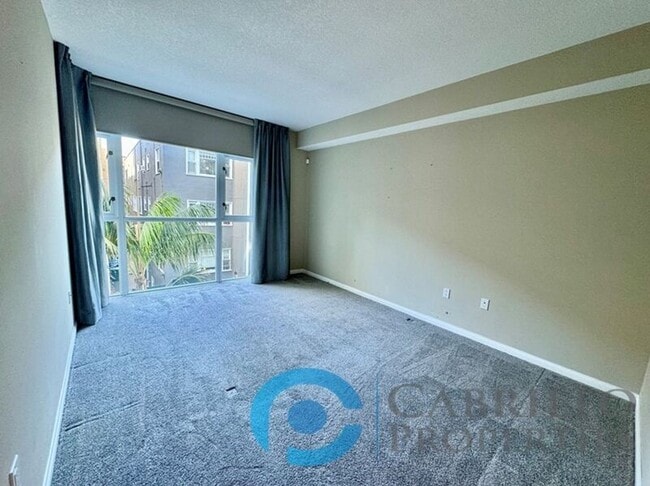 Building Photo - 850 Beech St