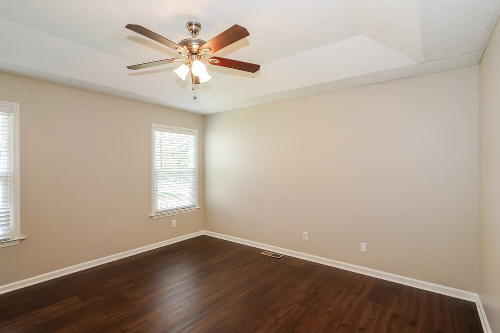 Building Photo - 408 Dellwood Dr