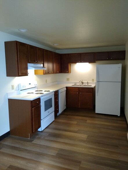 Primary Photo - 509 Hyland Ave