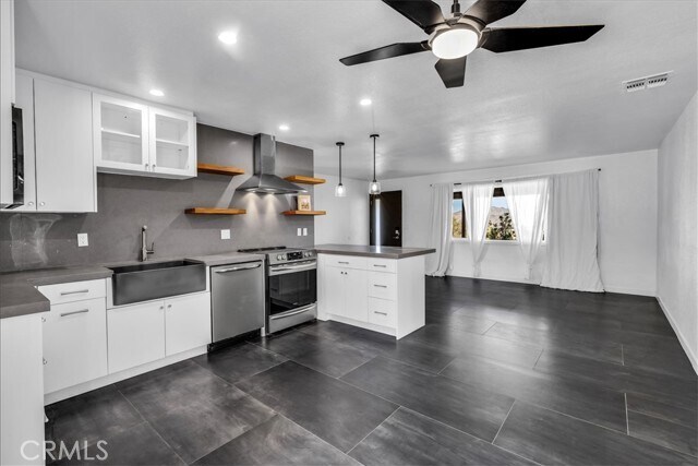 Building Photo - 61381 Alta Mura Dr