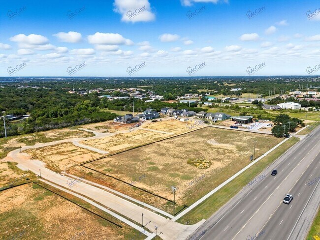 Building Photo - 100 Cardinal Wds