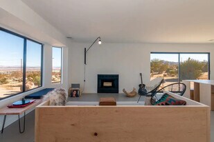 Building Photo - 7119 Saddleback Rd