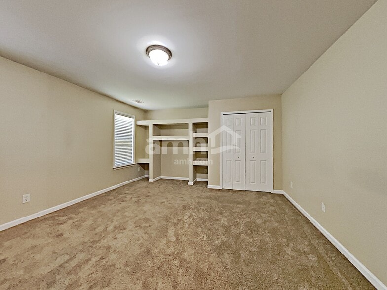Building Photo - 2626 High Creek Run
