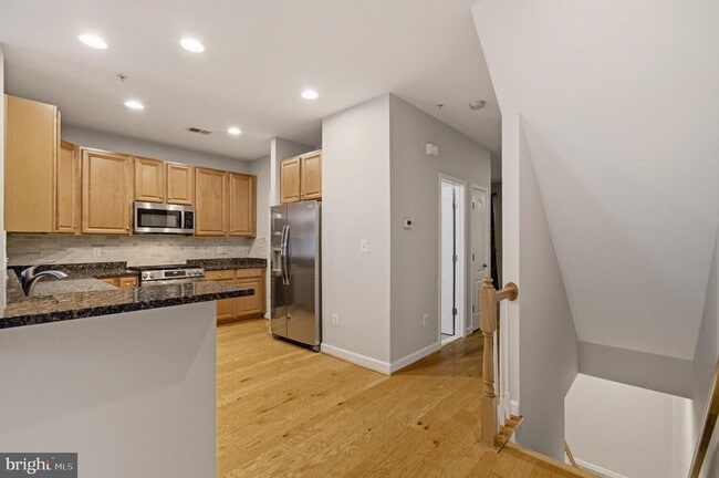 Building Photo - 11657 Leesborough Cir