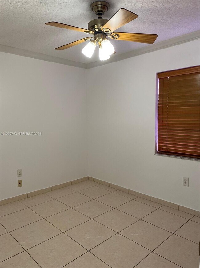 Building Photo - 720 NW 123rd Ave