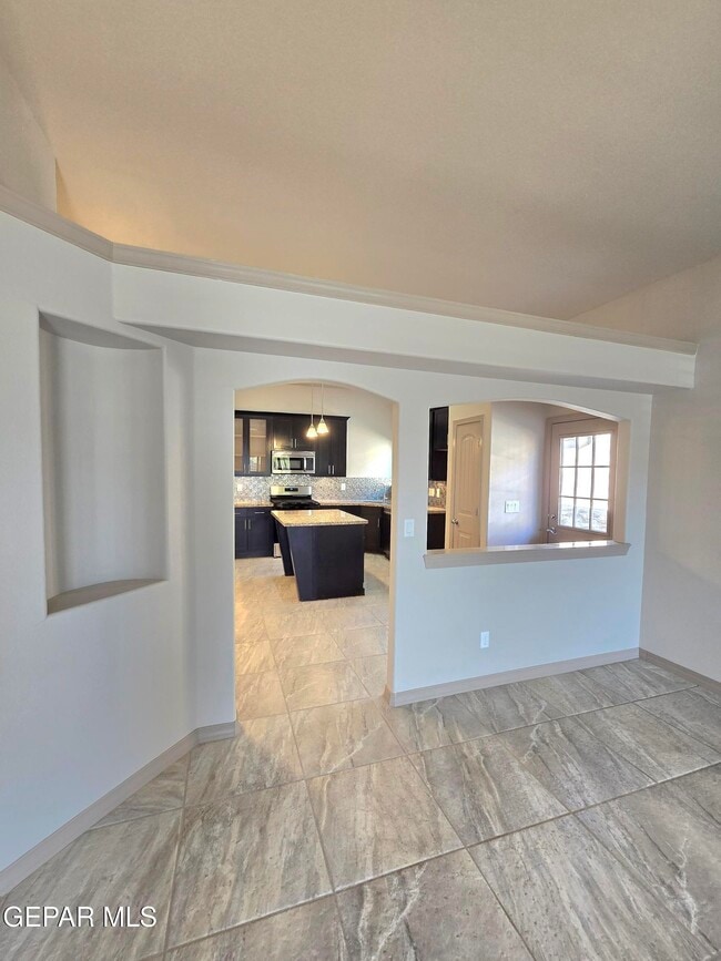 Building Photo - 3857 Loma Cortez Dr