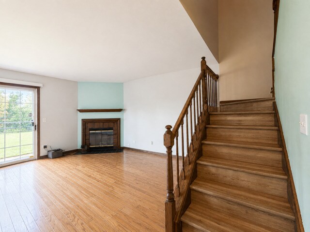 Building Photo - 1696 Vermont Dr