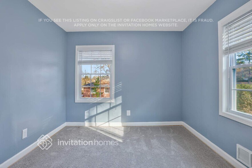Building Photo - 2513 Riggs Dr