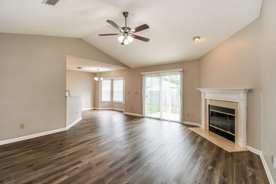 Building Photo - 509 Fallen Timbers Dr