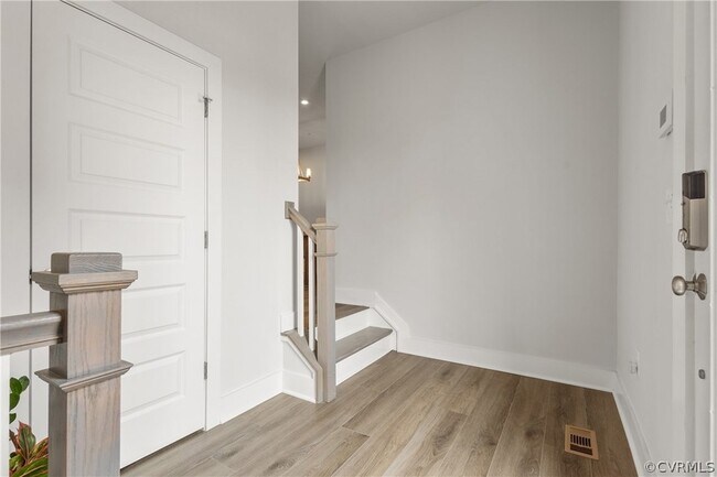 Building Photo - 5326 Old Main St