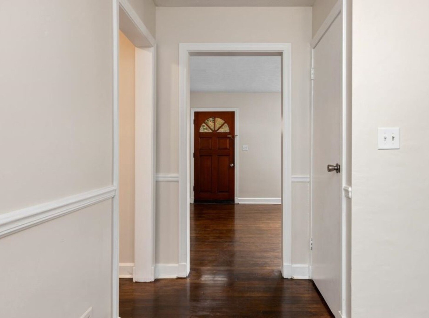 Building Photo - 226 Fraser Ln