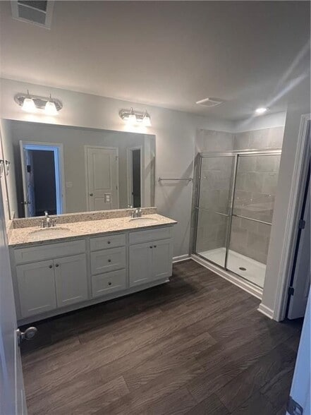 Building Photo - 398 Lanier Cir