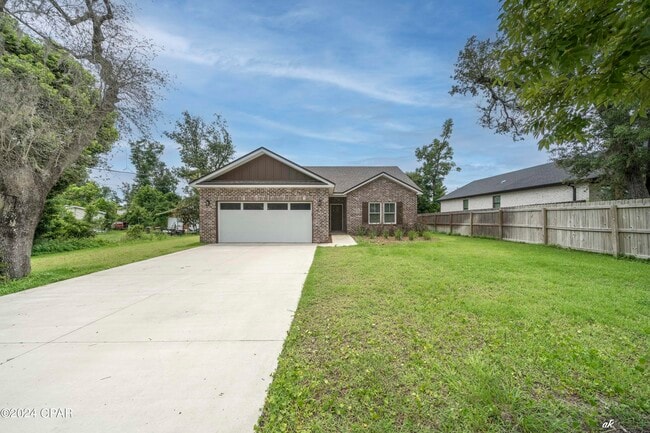 Building Photo - 4447 Huckleberry Ln