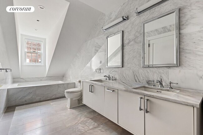 Building Photo - 96 Barrow St