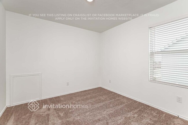 Building Photo - 129 Parish Ln