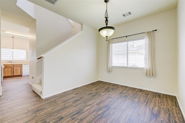 Building Photo - 3930 Mossy Pl Ln