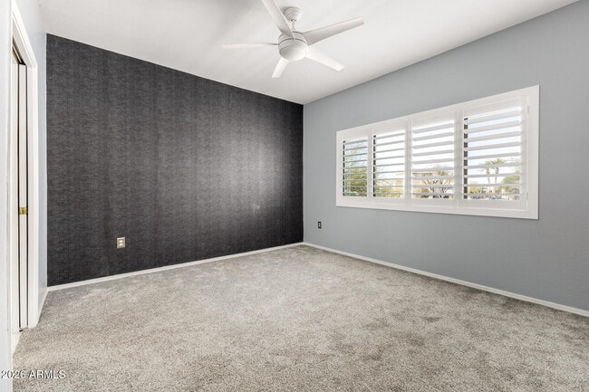 Building Photo - 9555 E Raintree Dr
